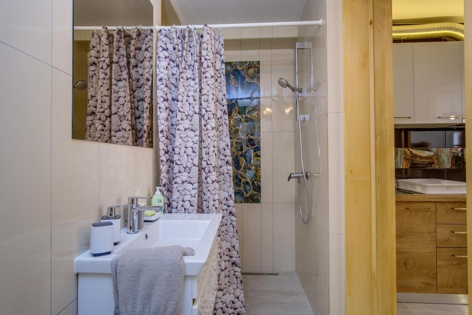 מאלי לוסיניי Elegant Apartment Iris מראה חיצוני תמונה